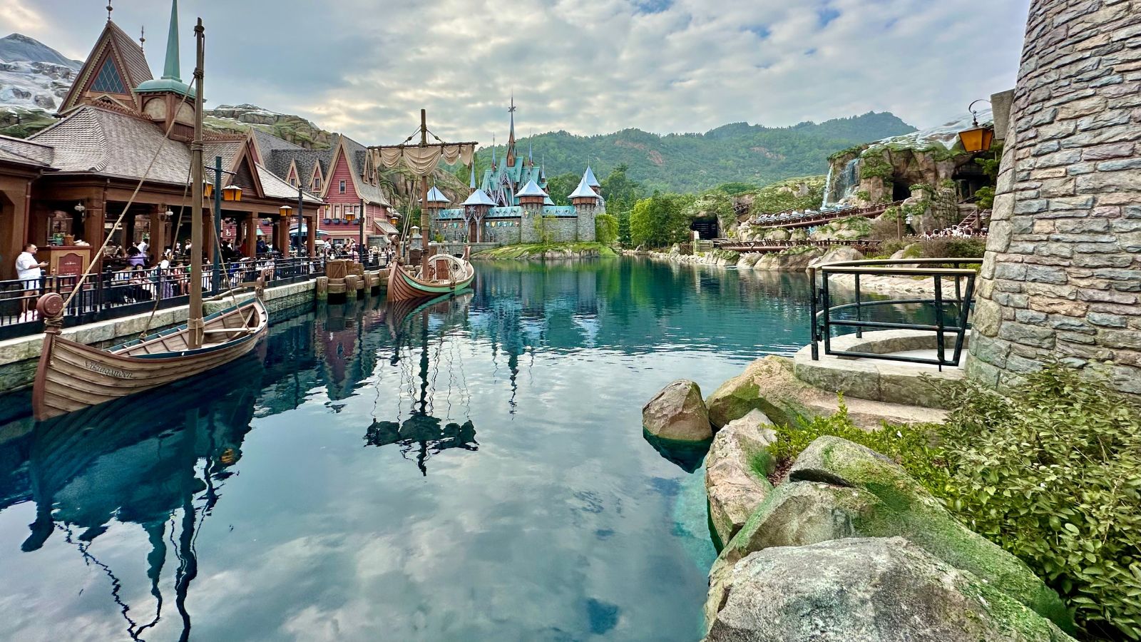 アトラクションズ ATTRACTIONS THE 10 BEST Water & Amusement Parks in Kinki (Updated 2025)